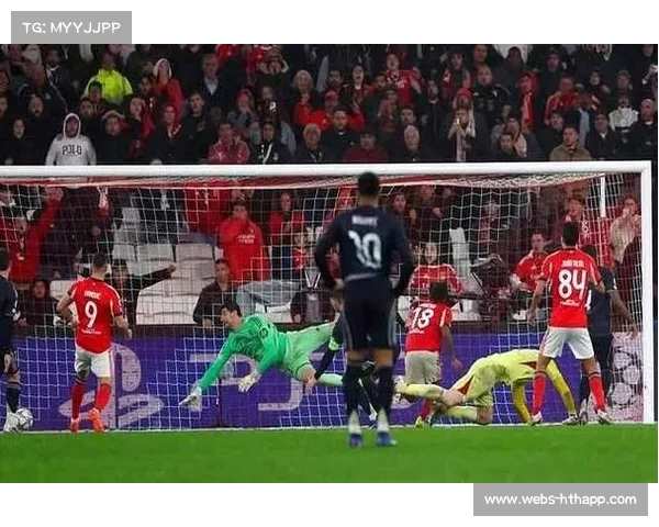 补时阶段门将特鲁宾弃门出击头球绝杀,穆里尼奥场边狂奔庆祝晋级 补时阶段门将特鲁宾弃门出击头球绝杀,穆里尼奥场边狂奔庆祝晋级